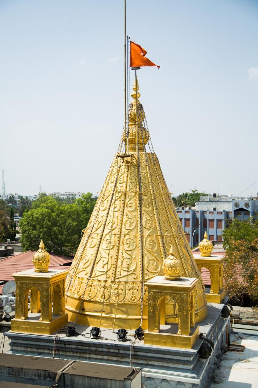 Sun-n-sand Suites, 5* Shirdi
